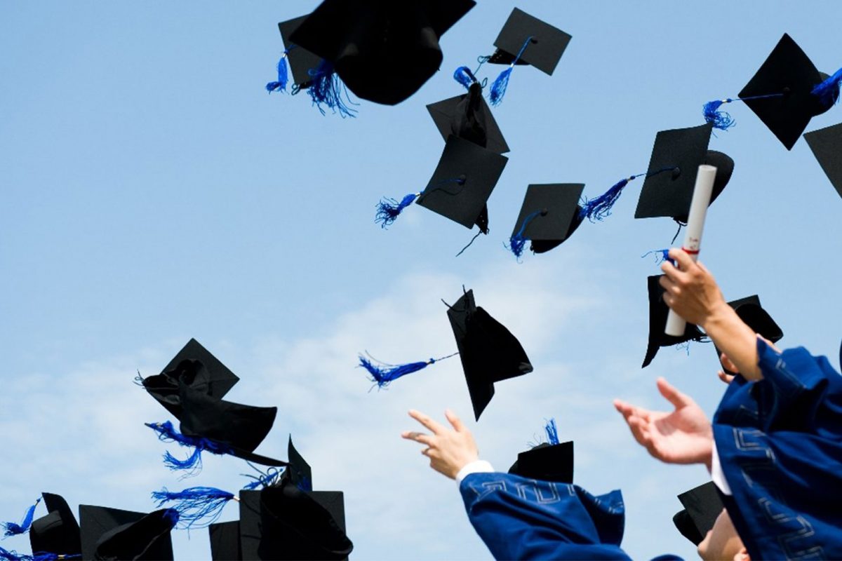Raspisan Natječaj za dodjelu nagrada i stipendija učenicima i studentima