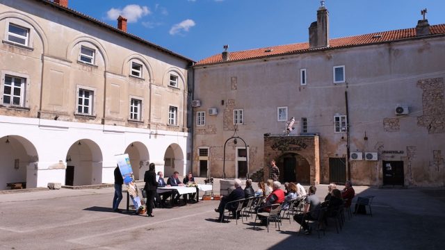 Potpisan Ugovor o obnovi Trga Zrinski