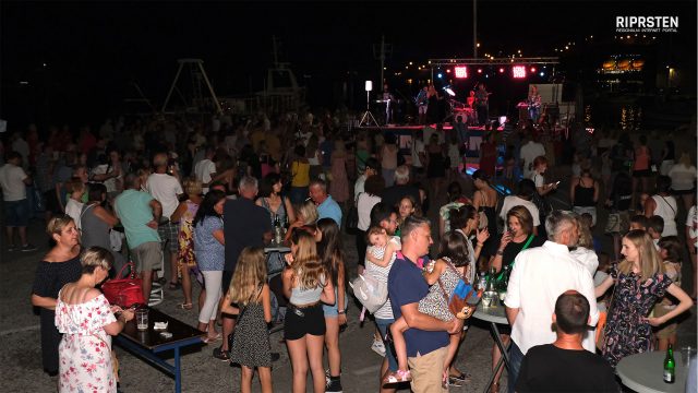 Fešta od klapunic ponudila pravu zabavu na kraljevičkoj rivi