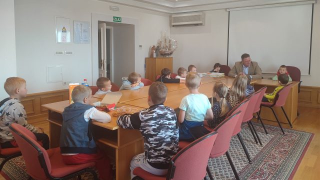 Naši mali „Orepčići“ u posjeti kod gradonačelnika